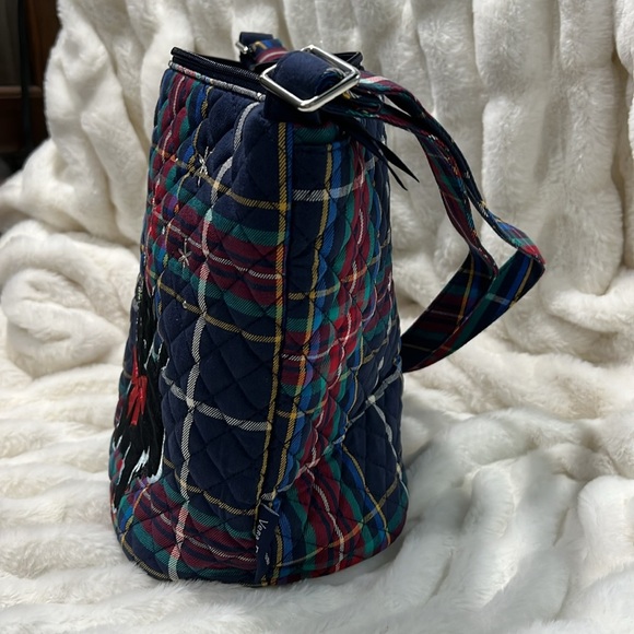 Vera Bradley Plaid Scottish Terrier Bucket Crossbody Bag - Picture 4 of 8